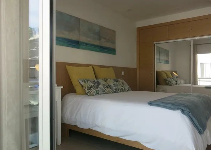 Апартаменты Oly Назаре